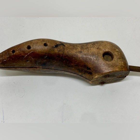 Early 20th Century Patented Antique G E Belcher & Stoughton #2 Shoe Stretcher - Picture 15 of 16